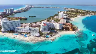 La recaudación del impuesto al hospedaje se distribuye hacia diversos fideicomisos.