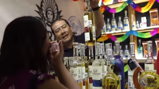 Beber para aliviar el estrés puede ser el inicio del alcoholismo, advierten especialistas