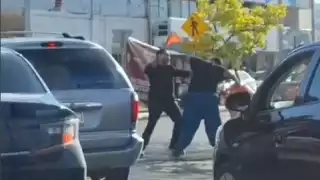 ¡A banderazos! Trabajos de pavimentación en Campeche provocó pleito entre ciudadano y empleado de Sedumop: VIDEO 