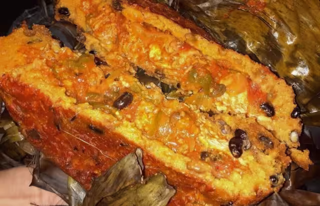 El mucpibollo se prerara en el Hanal Pixán en Yucatán