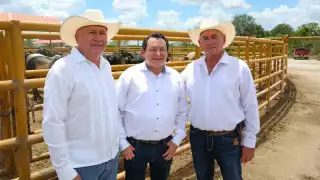 La mecanización de tierras, la inseminación artificial de ganado y el respaldo a productores, son acciones del ambicioso plan