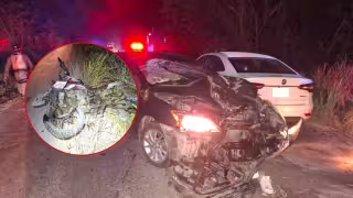 Reportan grave a motociclista que ocasionó carambola en la carretera Gas Auto de Cancún