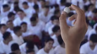 El Ejército Mexicano dispuso de la cantidad de 700 bolas blancas