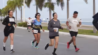 Warney Jiménez y Eulalia Vázquez se quedaron con los primeros lugares en la prueba de 10 kilómetros de la carrera