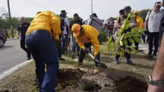 Inicio formal, lanzado por autoridades estatales y federales.