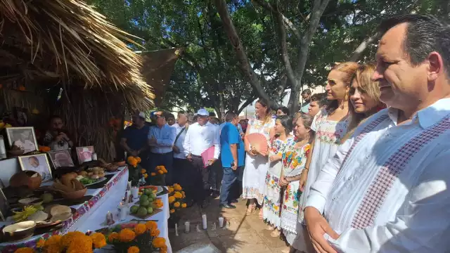 Rinden homenaje al fundador de Por Esto!, don Mario Renato Menéndez Rodríguez