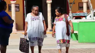 Ciudadanos rememoran sobre los dichos y costumbres que hay en torno al Día de los Fieles Difuntos