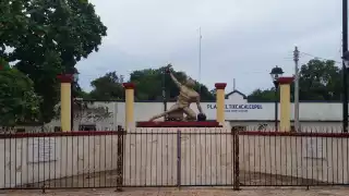 Pobladores de Tixcacalcupul acusan a la Alcaldesa de imponer a los nuevos comisarios