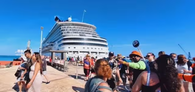 Hasta este momento del 2024, han arribado al puerto 179 mil 164 turistas a bordo de navíos