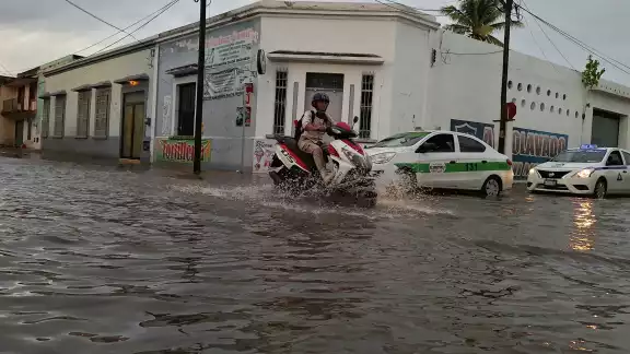 Se prevén chubascos durante este lunes en Yucatán