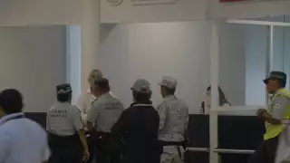 Italiano causa disturbio en el aeropuerto de Cancún tras perder su vuelo  
