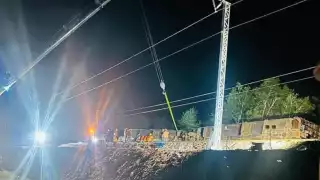 Vagón del Tren Maya se descarrila en Limones