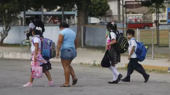 Estudiantes de Yucatán tendrán un largo fin de semana Estudiantes de Yucatán tendrán un largo fin de semana