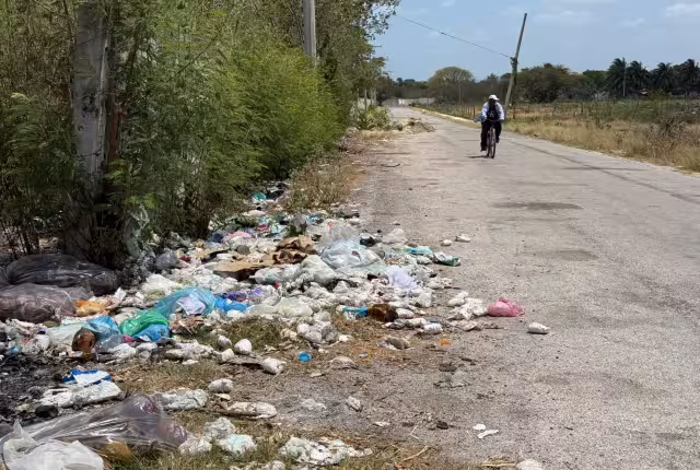 Autoridades omisas ante tiradero clandestino en el sur de Champotón