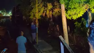 Vecinos de colonias como Banco de Piedra, Pénjamo y Emiliano Zapata exigieron solución.