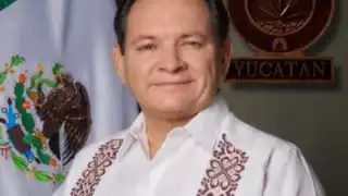 Joaquín Díaz Mena es el actual gobernador constitucional de Yucatán.