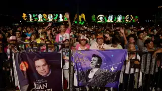 Fans se dieron cita al zócalo de la CDMX