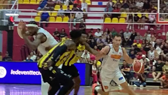 El Calor de Cancún ganó su primer partido en casa en la LNBP