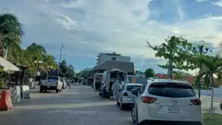 Los paramédicos de la ambulancia realizaron los protocolos de emergencia.