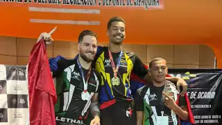 Gana medalla de bronce en el II Torneo Continental Abierto de MMA
