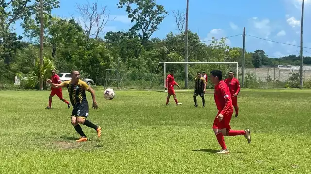 Ejidatarios de Bofill suma tres puntos más y se mantiene en los primeros lugares de la tabla