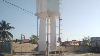 Trabajos de la CFE dejan a Sabancuy sin agua potable por tres días