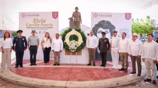 Realizan homenaje a Elvia Carrillo Puerto en Motul a 61 años de su fallecimiento