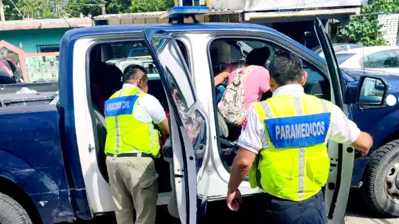 La SSCM y DPPNNAF coordinaron el rescate y realizaron la valoración de las lesiones. La SSCM y DPPNNAF coordinaron el rescate y realizaron la valoración de las lesiones.