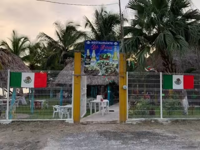 Ejidia Atilana Sánchez fue despojada de todo su patrimonio, que incluye un restaurante.