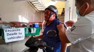 Campaña “Vacúnate en tu auto” se realizará el 12 y 13 de julio.