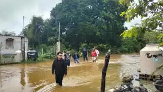   Aumenta la cifra de damnificados en Calakmul por Tormenta Tropical “Nadine”  