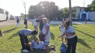 Autobús que transportaba a colaboradores del hotel Bahía Príncipe sufrió un aparatoso accidente