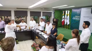 Empresarios y políticos cuestionan gestión de Pablo Gutiérrez