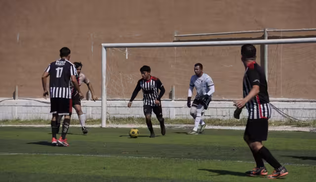 Juan Pérez brilla con siete goles en triunfo de Yeshúa