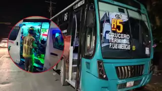 Tras recibir atención por los paramédicos, los lesionados fueron trasladados a hospitales