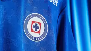 Cruz Azul deslumbra con sus nuevos uniformes para el Apertura 2025: Precio y dónde comprar