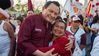 Joaquín Díaz Mena, gobernador electo, analiza planes y propuestas para la transformación de Yucatán