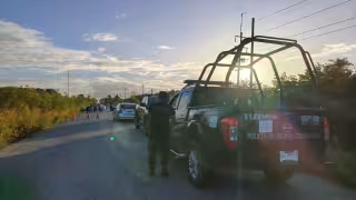 Bloquean la carretera Tizimín-Colonia Yucatán por malas condiciones de los caminos