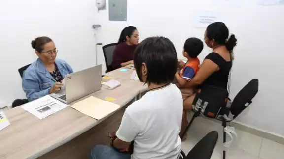 Estudiantes tendrán el resto del mes de enero para cambiar su tarjeta Va y Ven Estudiantes tendrán el resto del mes de enero para cambiar su tarjeta Va y Ven