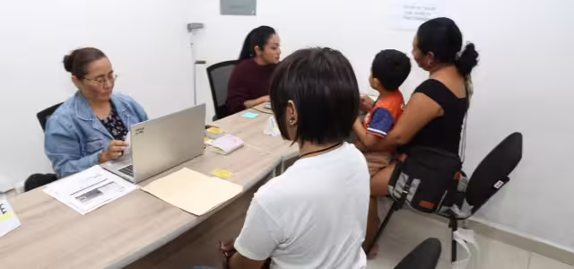 Estudiantes tendrán el resto del mes de enero para cambiar su tarjeta Va y Ven