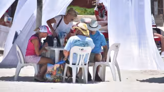 Crucero Carnival Breeze trae a más de 4 mil turistas extranjeros a Progreso