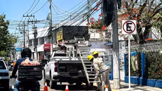 Vecinos de Ciudad del Carmen amenazan con bloquear la Isla de Tris tras dos días sin luz