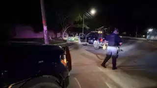 Encuentran a un hombre herido sobre la vía pública en Hacienda Real del Caribe de Cancún