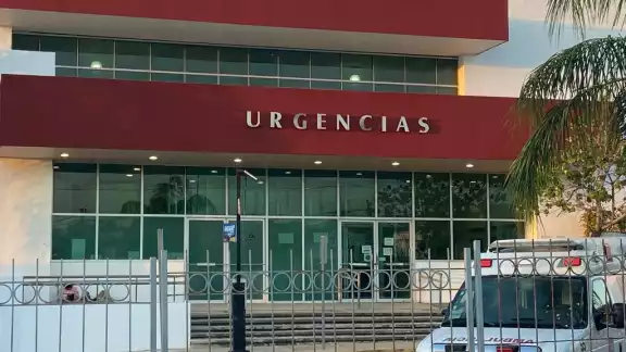 Motociclista fue embestido por una camioneta sobre la avenida Gobernadores.

