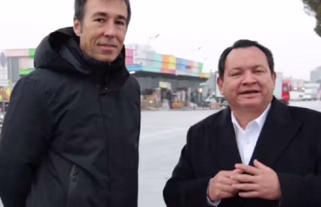 Díaz Mena visita un mercado en Madrid, España, en búsqueda de oportunidades económicas
