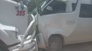 Trabajadores del Tren Maya resultan heridos por accidente en una van