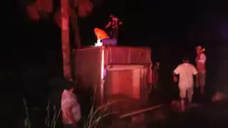 No hubo lesionados, solo daños materiales