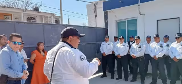 Los policías municipales de Candelaria aún no han recibido el pago de su quinquenio, a pesar de las promesas de la administración
