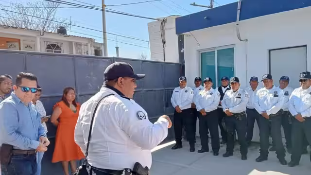 Los policías municipales de Candelaria aún no han recibido el pago de su quinquenio, a pesar de las promesas de la administración