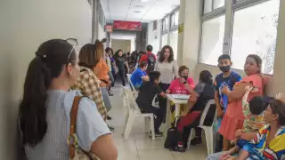 Encienden las alarmas en Yucatán por el alza en los contagios de sarampión en Campeche 